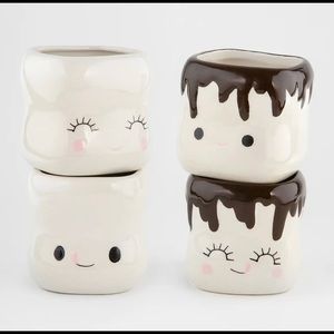 Cute Cream and Brown Marshmallow Mugs Set